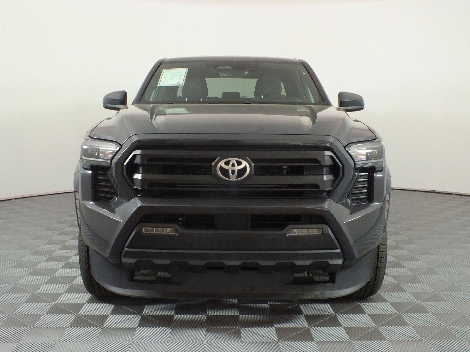 2024 Toyota Tacoma SR5 4WD *1-OWNER*