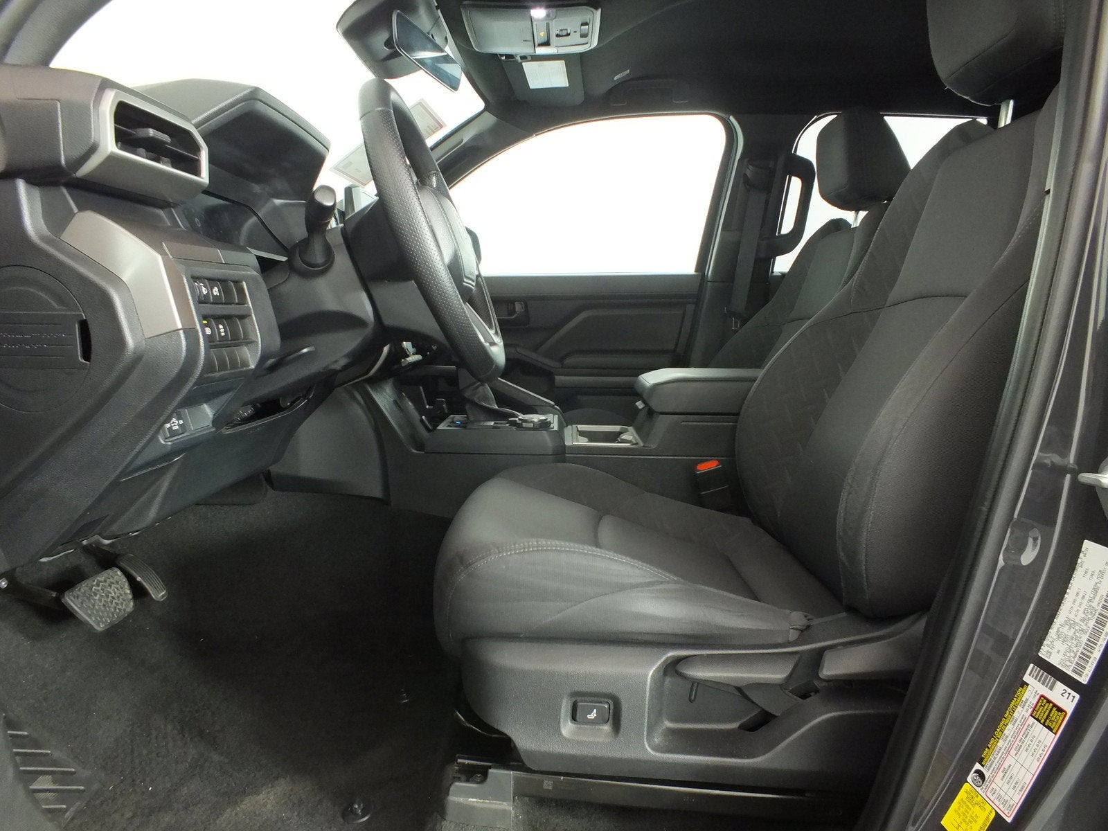 2024 Toyota Tacoma SR5 4WD *1-OWNER*