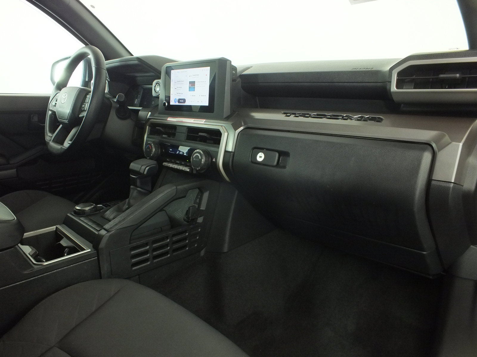 2024 Toyota Tacoma SR5 4WD *1-OWNER*