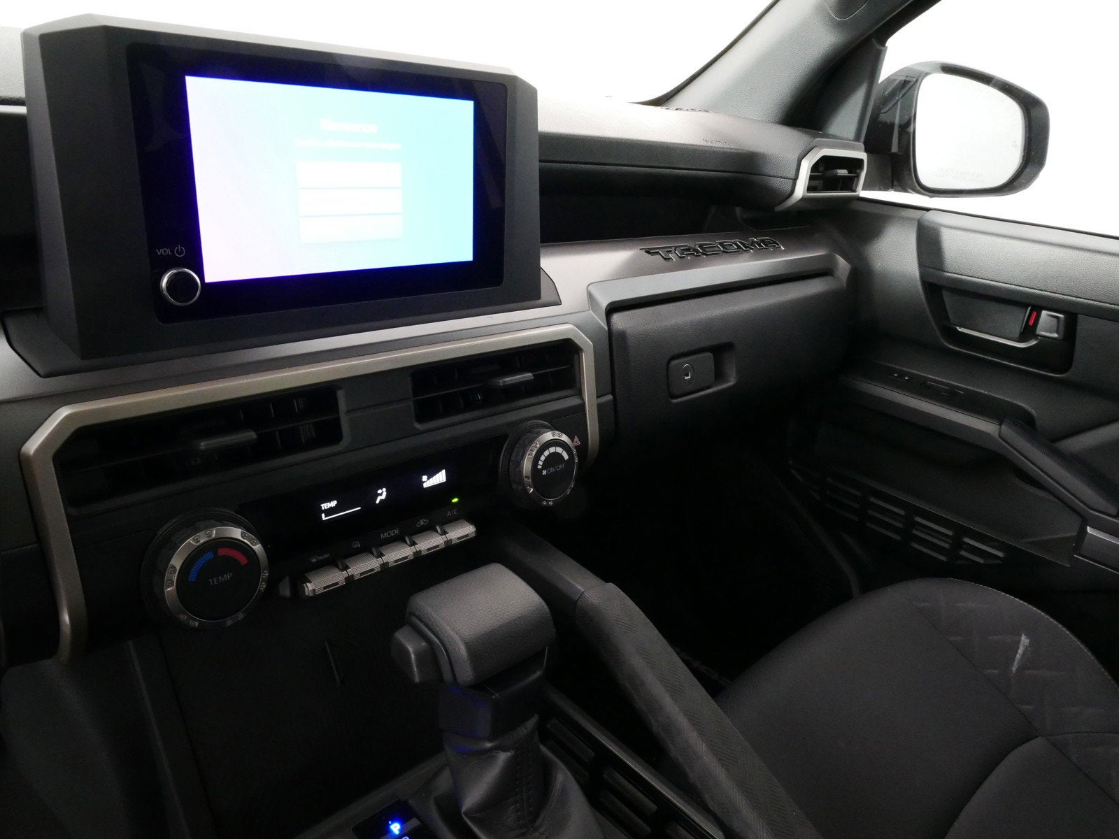 2024 Toyota Tacoma SR5 4WD *1-OWNER*