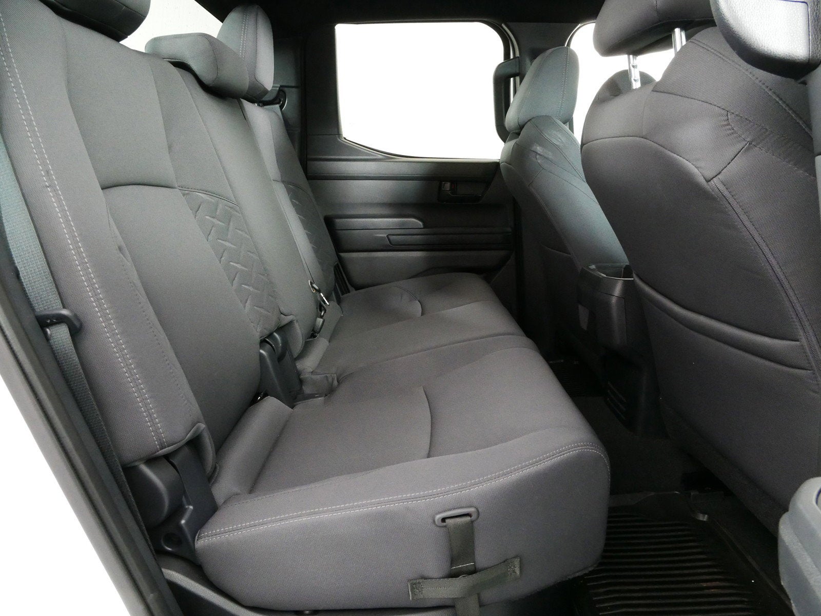 2024 Toyota Tacoma SR5 4WD *1-OWNER*
