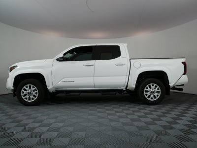 2024 Toyota Tacoma SR5 4WD *1-OWNER*