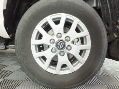 2024 Toyota Tacoma SR5 4WD *1-OWNER! LOW MILES!*