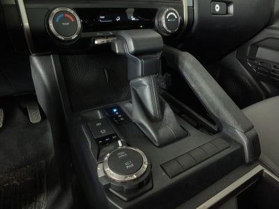 2024 Toyota Tacoma SR5 4WD *1-OWNER! LOW MILES!*