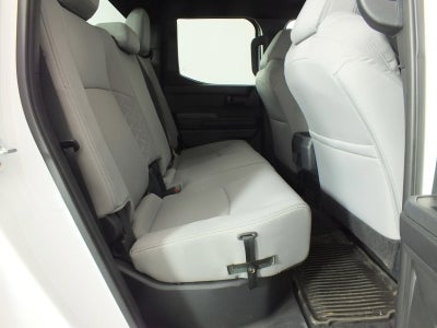 2024 Toyota Tacoma SR5 4WD *1-OWNER! LOW MILES!*