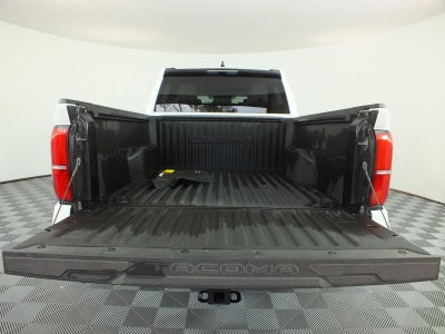 2024 Toyota Tacoma SR5 4WD *1-OWNER! LOW MILES!*