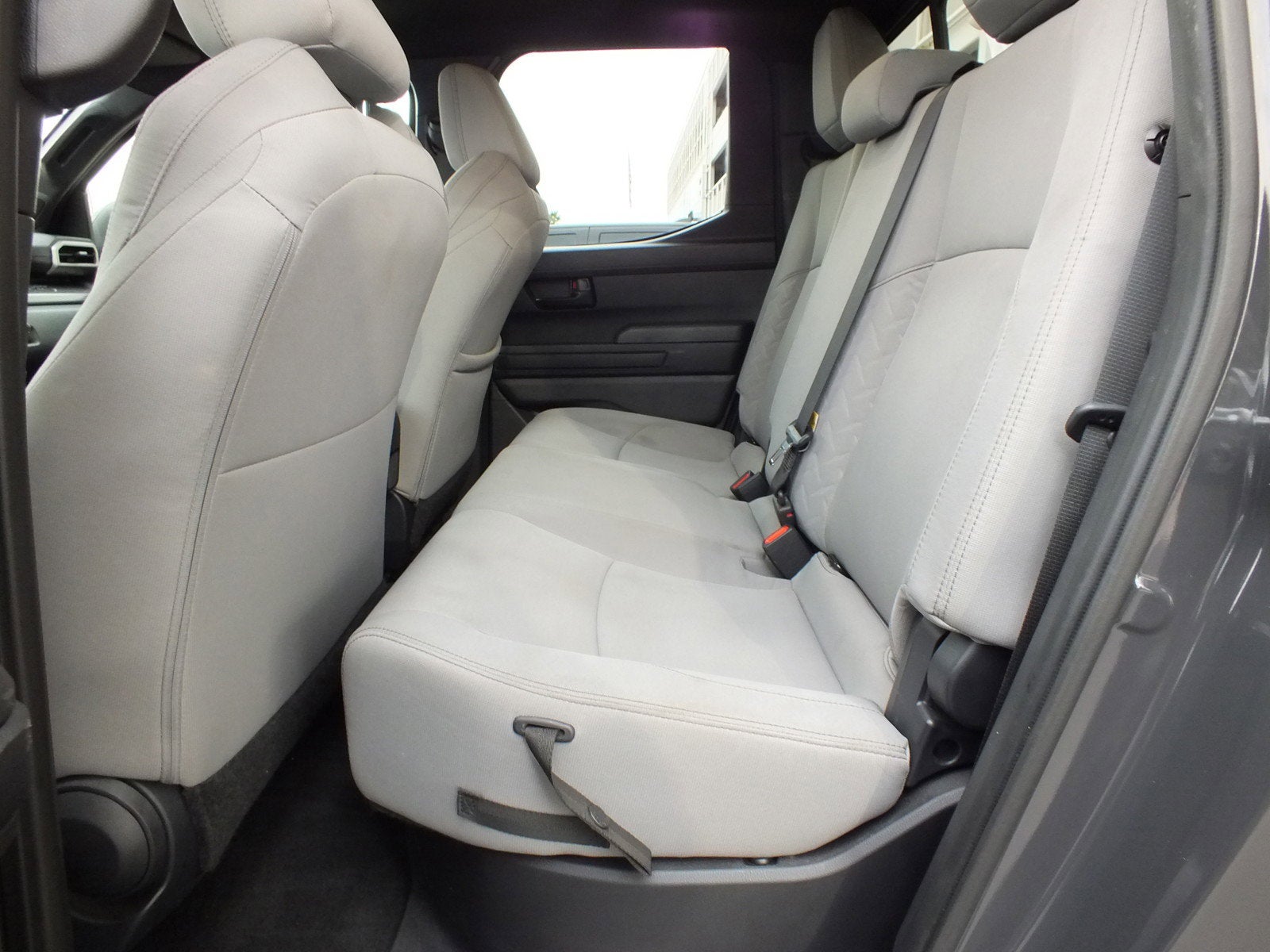 2025 Toyota Tacoma SR5 4WD *1-OWNER*