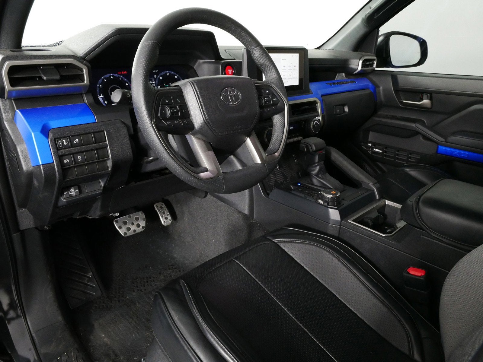 2025 Toyota Tacoma TRD Sport 4WD *1-OWNER, CLEAN CARFAX!*