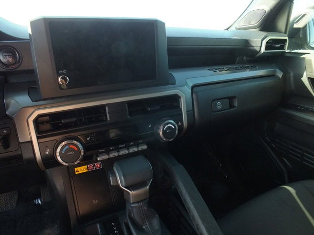 2024 Toyota Tacoma SR5 4WD *LOOKS AWESOME!*