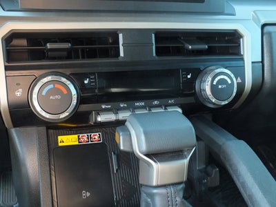 2024 Toyota Tacoma SR5 4WD *LOOKS AWESOME!*