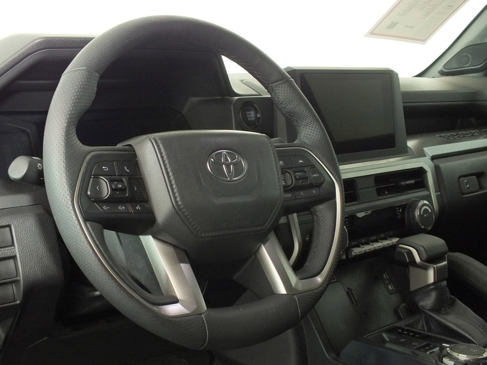 2025 Toyota Tacoma SR5 4WD *1-OWNER! UNDER 20K MILES!*