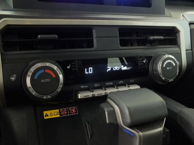 2025 Toyota Tacoma SR5 4WD *1-OWNER! UNDER 20K MILES!*