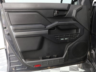 2024 Toyota Tacoma SR5 4WD *1-OWNER*