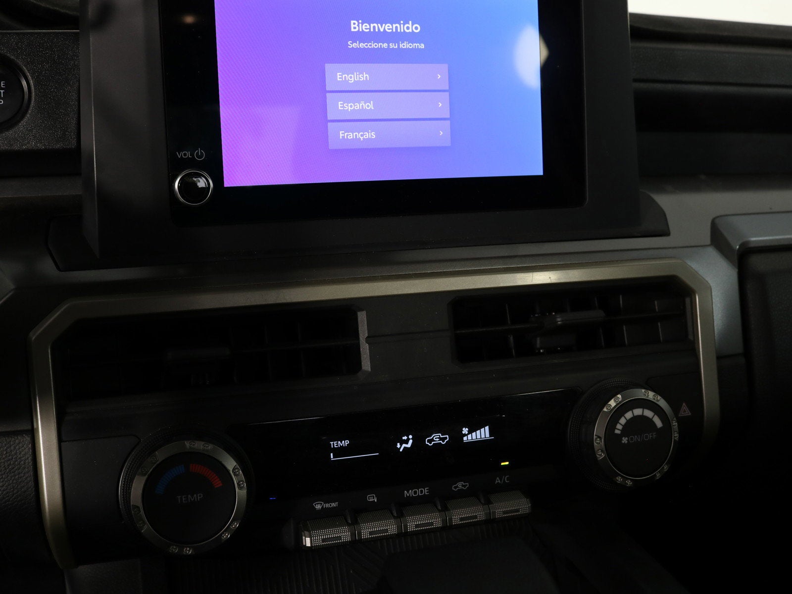 2024 Toyota Tacoma SR5 4WD *1-OWNER*