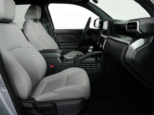 2025 Toyota Tacoma SR5 4WD *1-OWNER*
