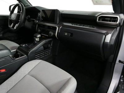 2025 Toyota Tacoma SR5 4WD *1-OWNER*
