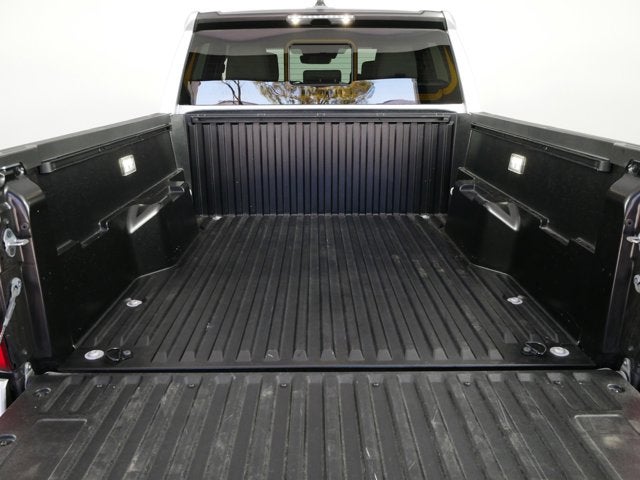 2025 Toyota Tacoma SR5 4WD *1-OWNER*