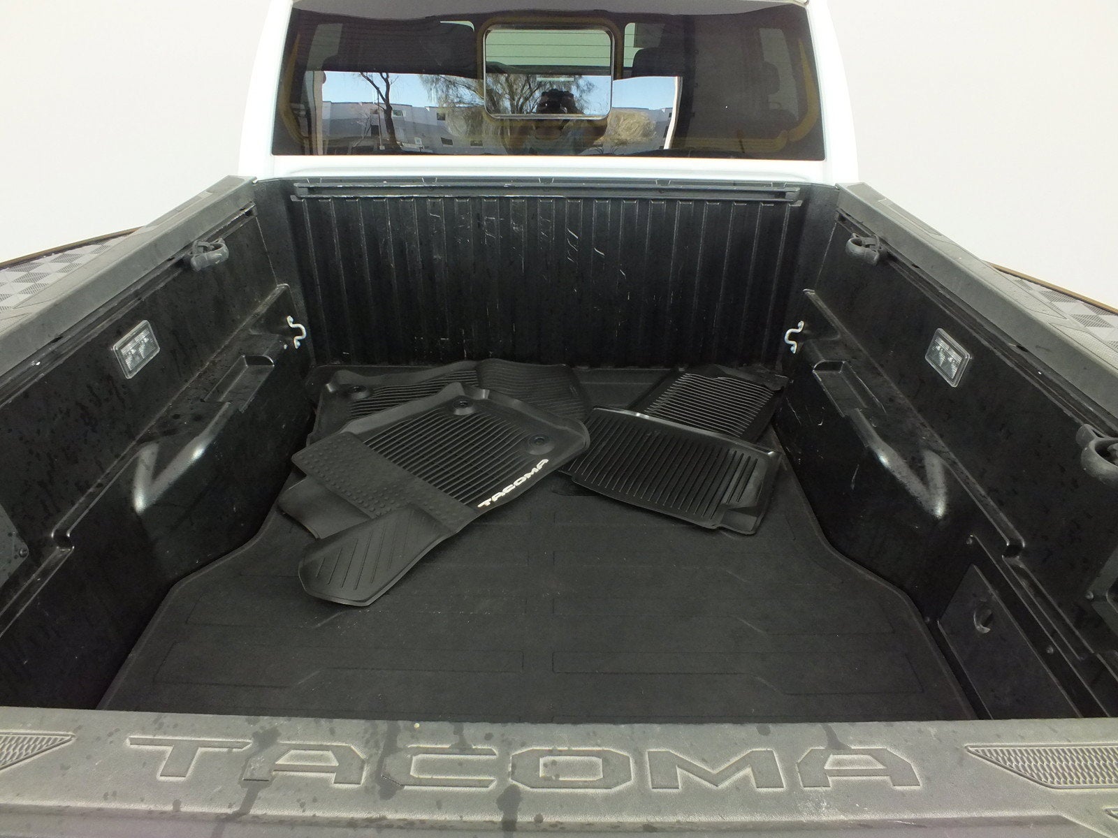 2024 Toyota Tacoma TRD Off Road 4WD *1-OWNER! SUPER LOW MILES!*