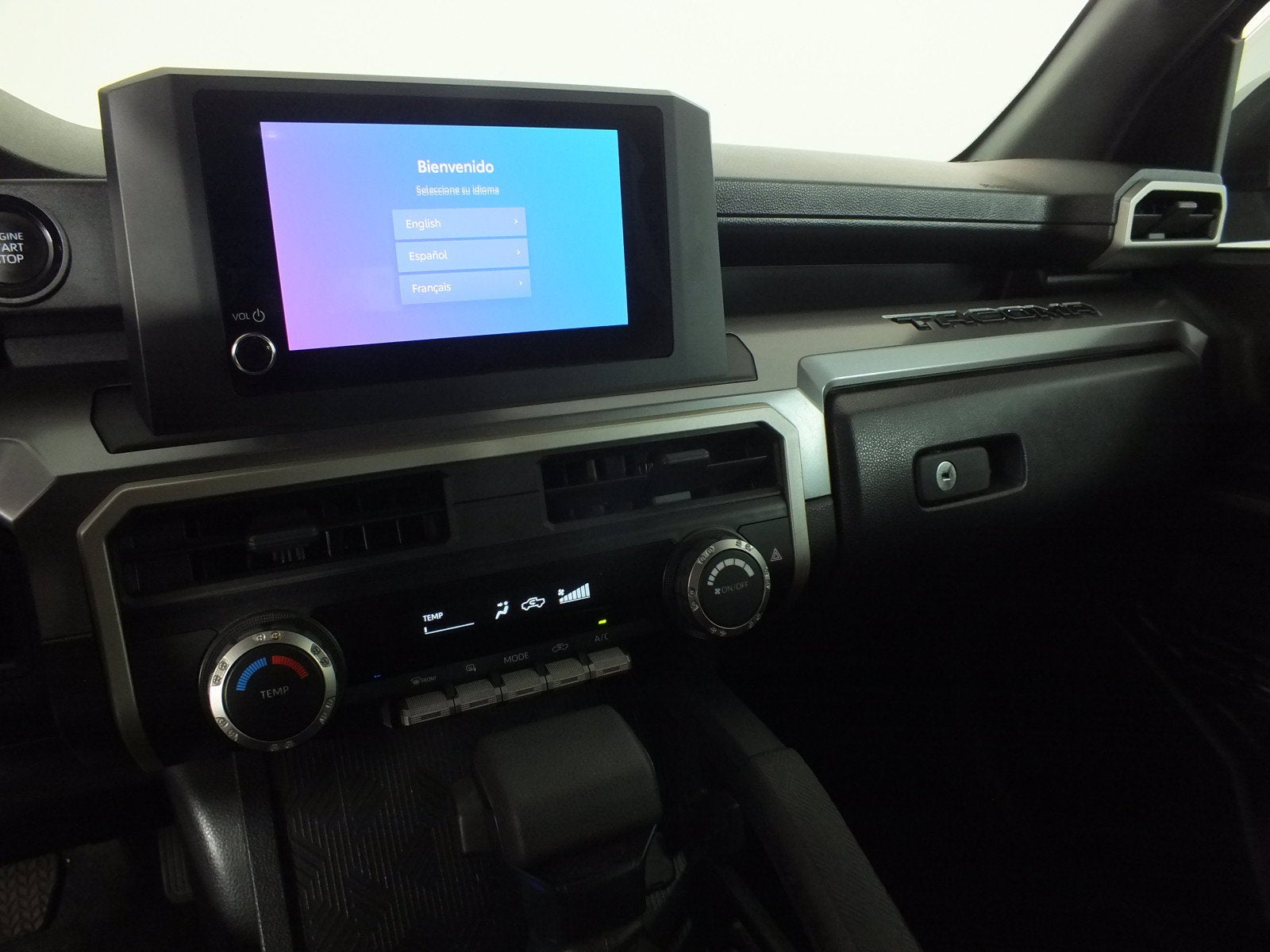 2024 Toyota Tacoma SR5 4WD *1-OWNER*