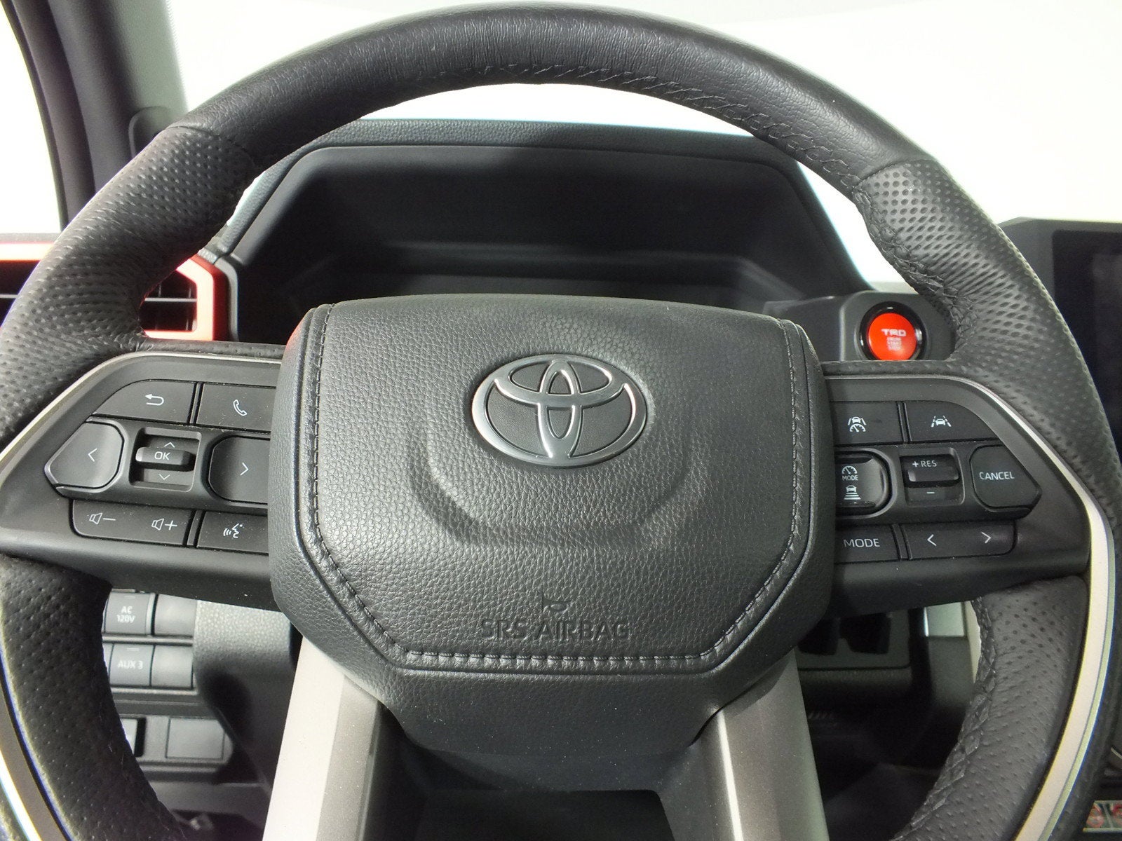 2025 Toyota Tacoma TRD Off Road 4WD *1-OWNER*