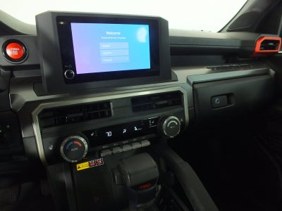 2025 Toyota Tacoma TRD Off Road 4WD *1-OWNER*