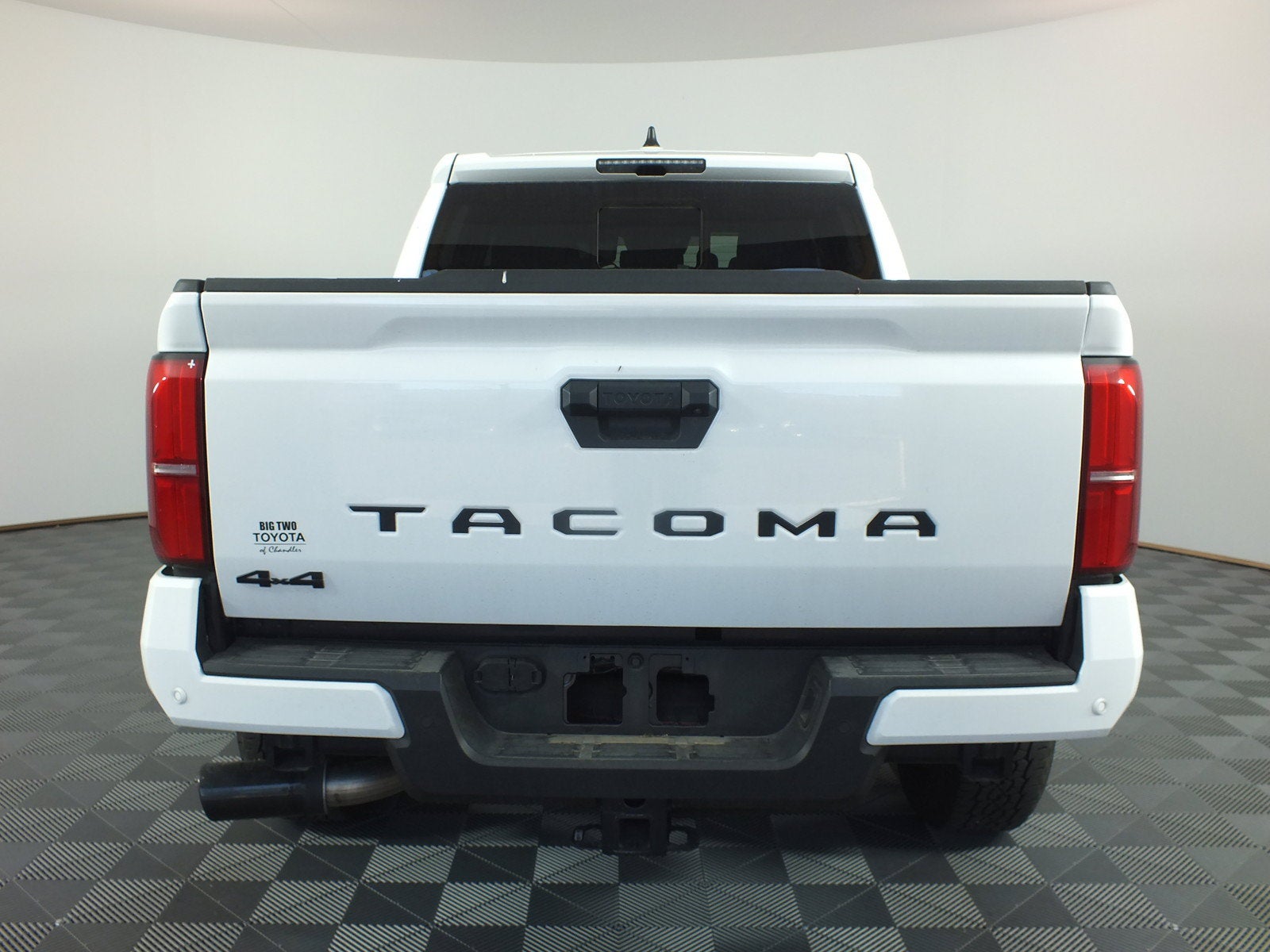 2025 Toyota Tacoma TRD Off Road 4WD *1-OWNER*