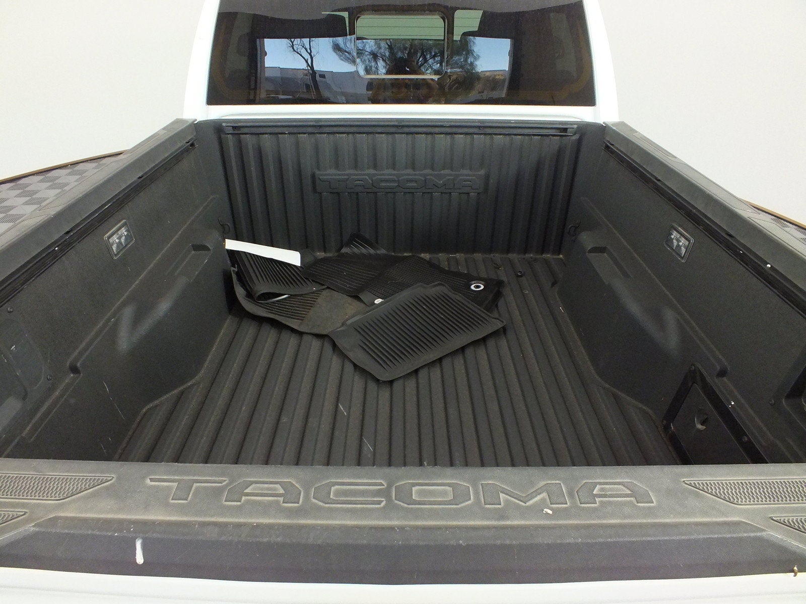 2025 Toyota Tacoma TRD Off Road 4WD *1-OWNER*