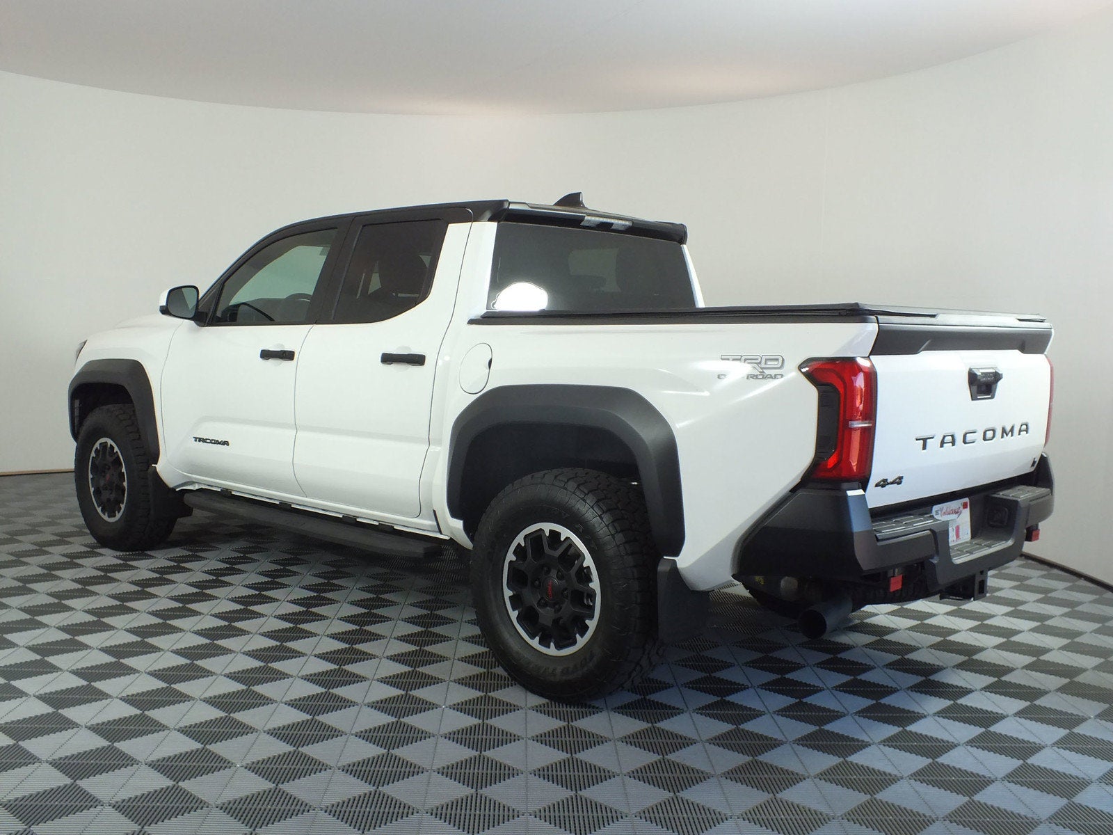 2026 Toyota Tacoma TRD Off Road 4WD *1-OWNER*