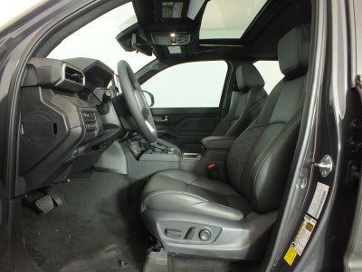 2026 Toyota Tacoma Limited 4WD *1-OWNER! UNDER 5K MILES!*