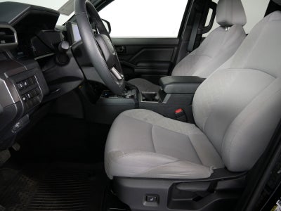 2025 Toyota Tacoma SR5 4WD *1-OWNER*
