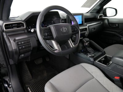 2025 Toyota Tacoma SR5 4WD *1-OWNER*