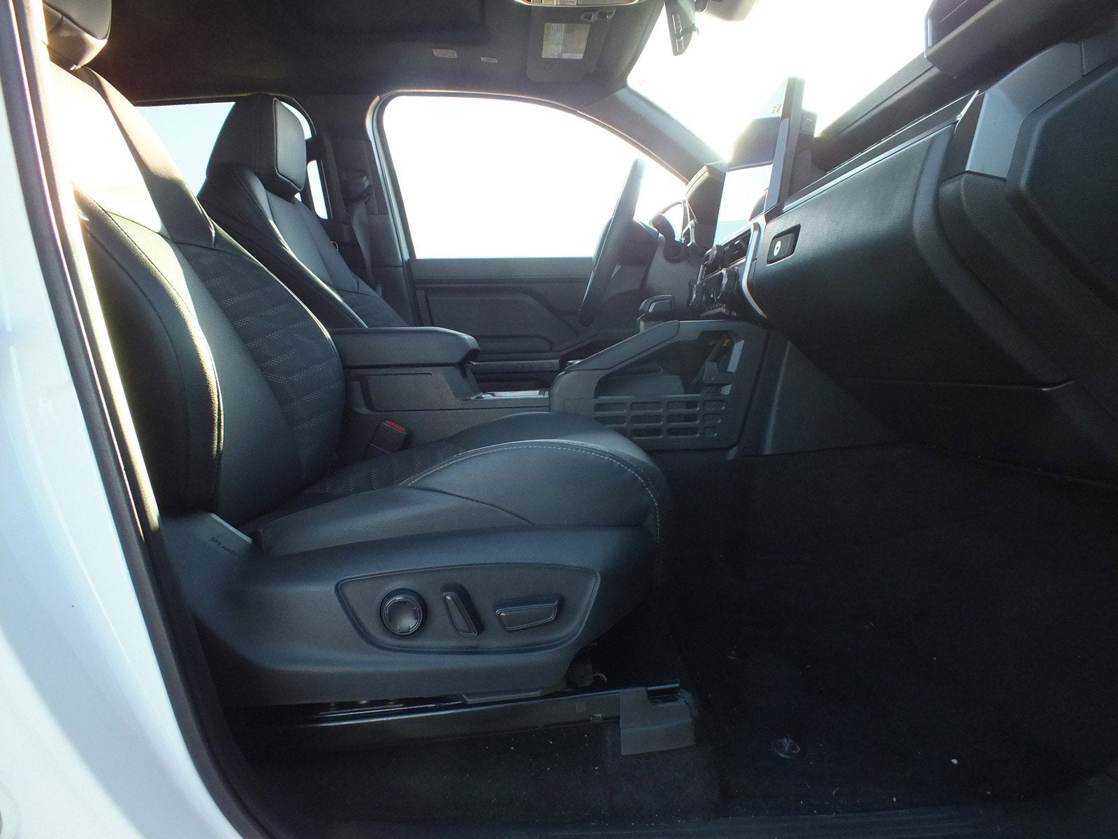 2024 Toyota Tacoma TRD Off Road 4WD *1-OWNER*