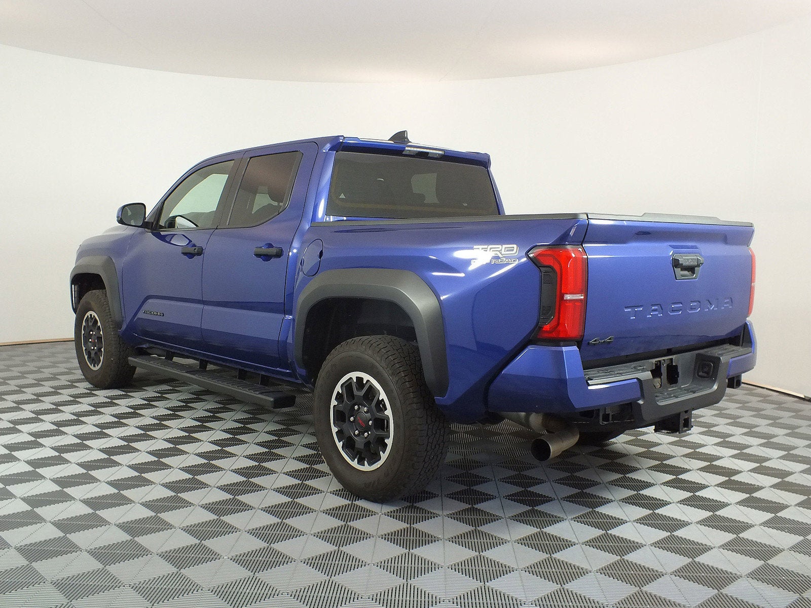 2024 Toyota Tacoma TRD Off Road 4WD *1-OWNER*