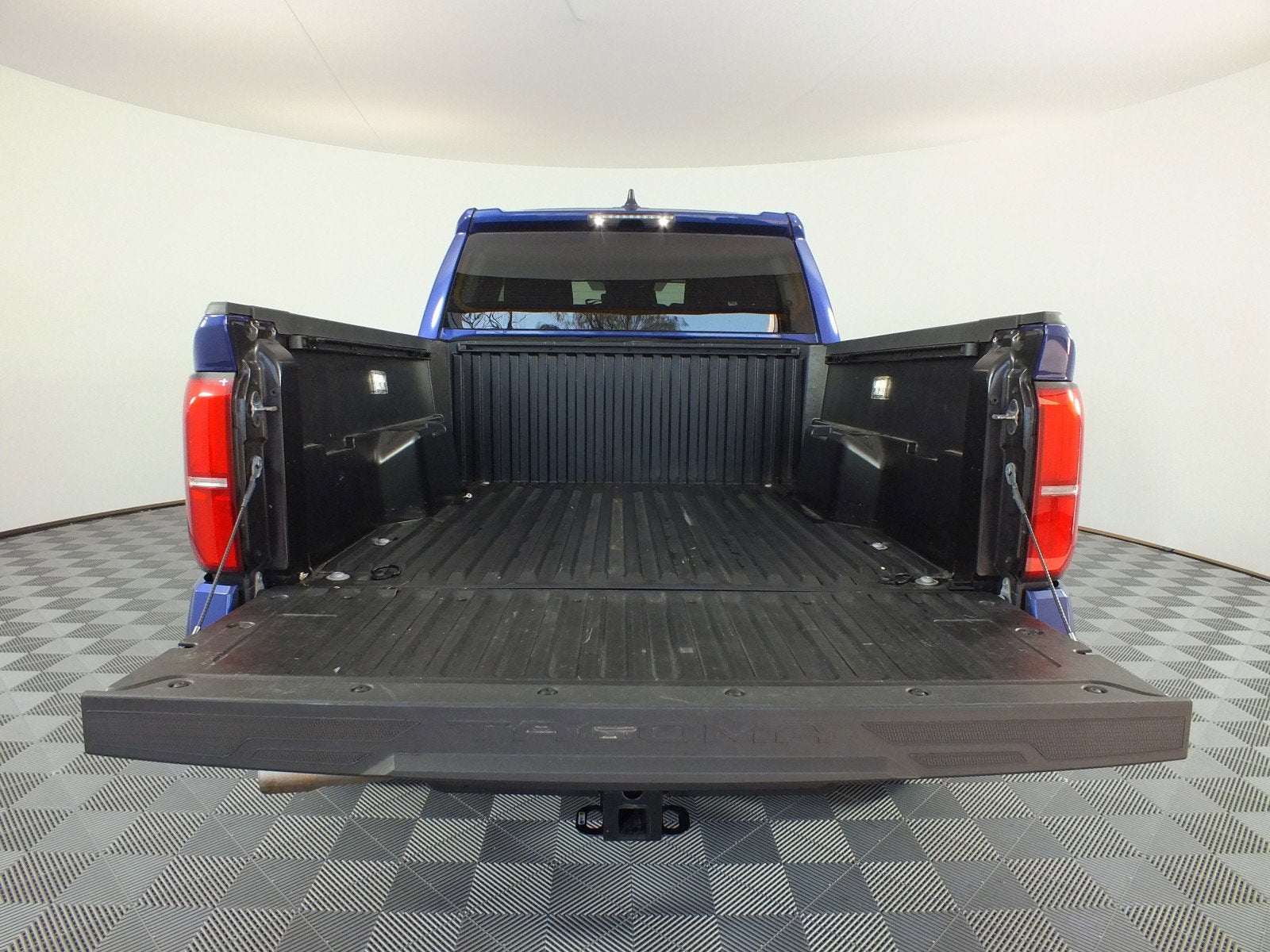 2024 Toyota Tacoma TRD Off Road 4WD *1-OWNER*