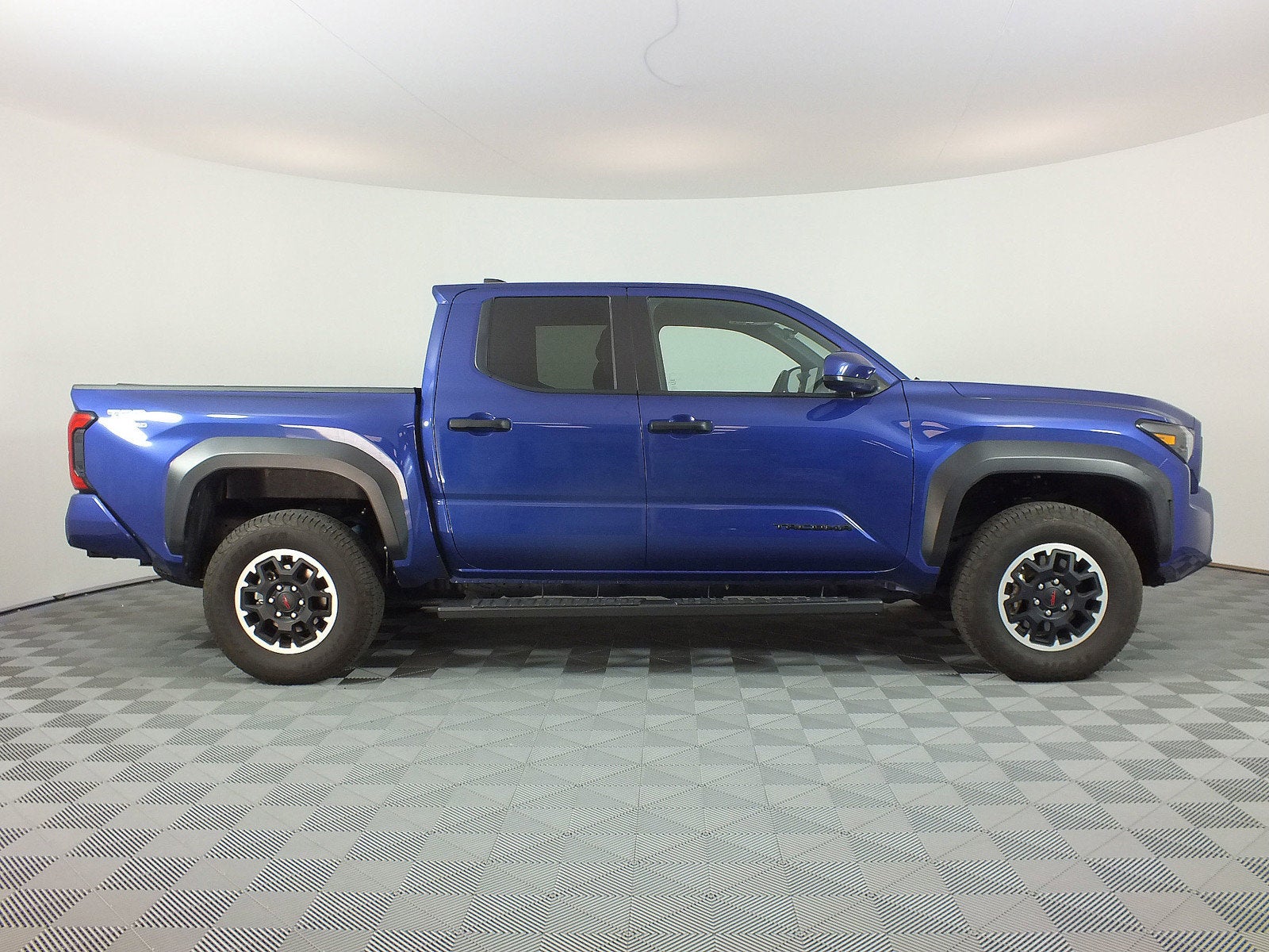 2024 Toyota Tacoma TRD Off Road 4WD *1-OWNER*