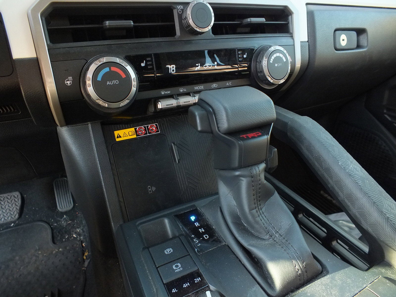 2024 Toyota Tacoma TRD Off Road 4WD *1-OWNER! LOW MILES!*