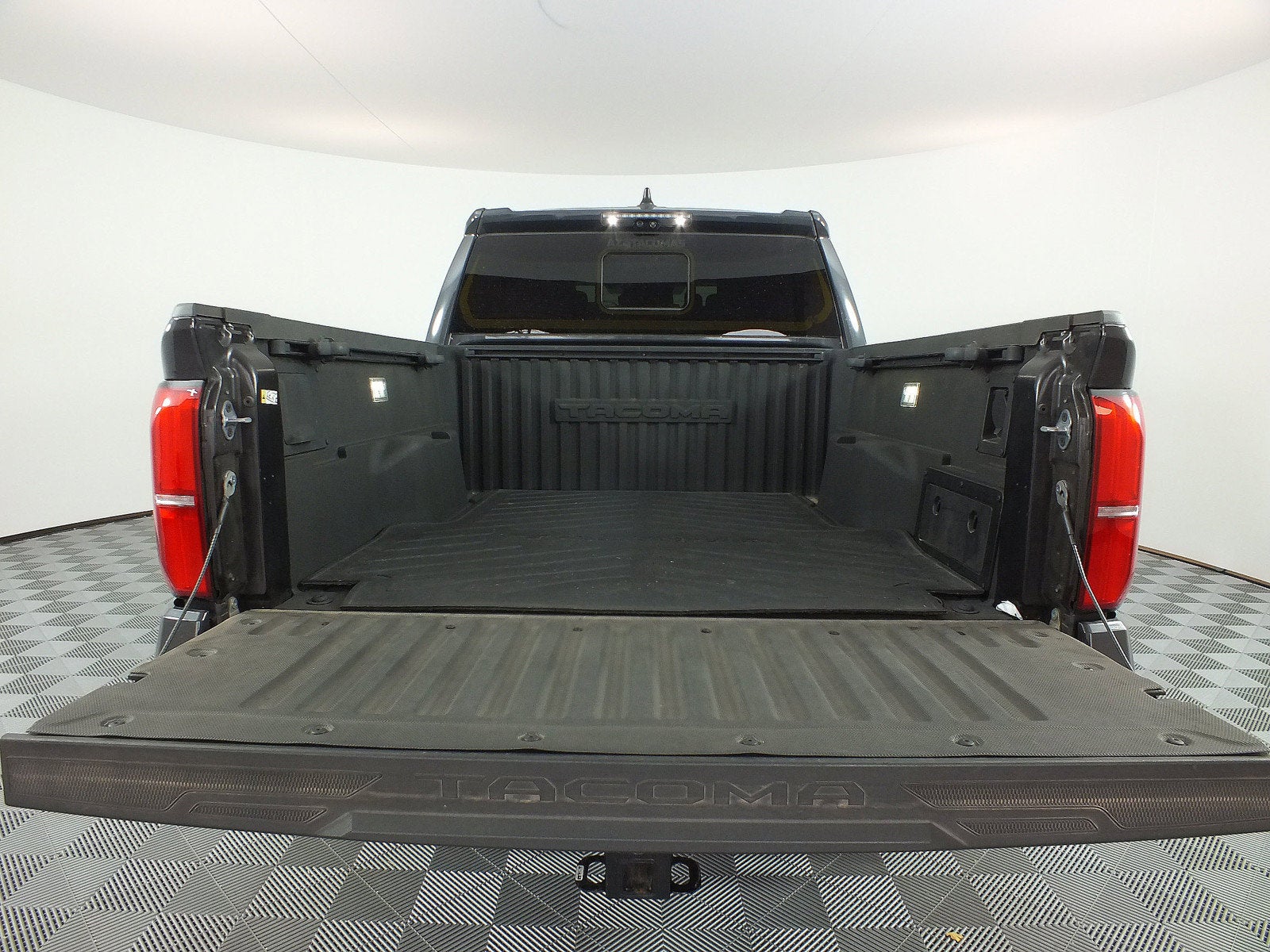 2024 Toyota Tacoma TRD Off Road 4WD *1-OWNER*
