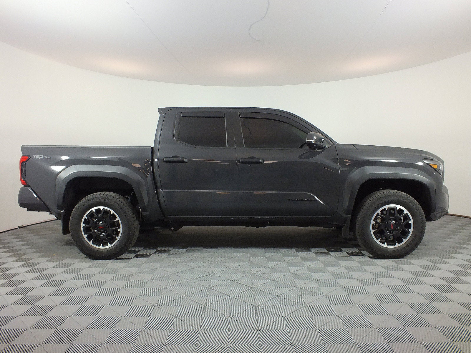 2024 Toyota Tacoma TRD Off Road 4WD *1-OWNER*