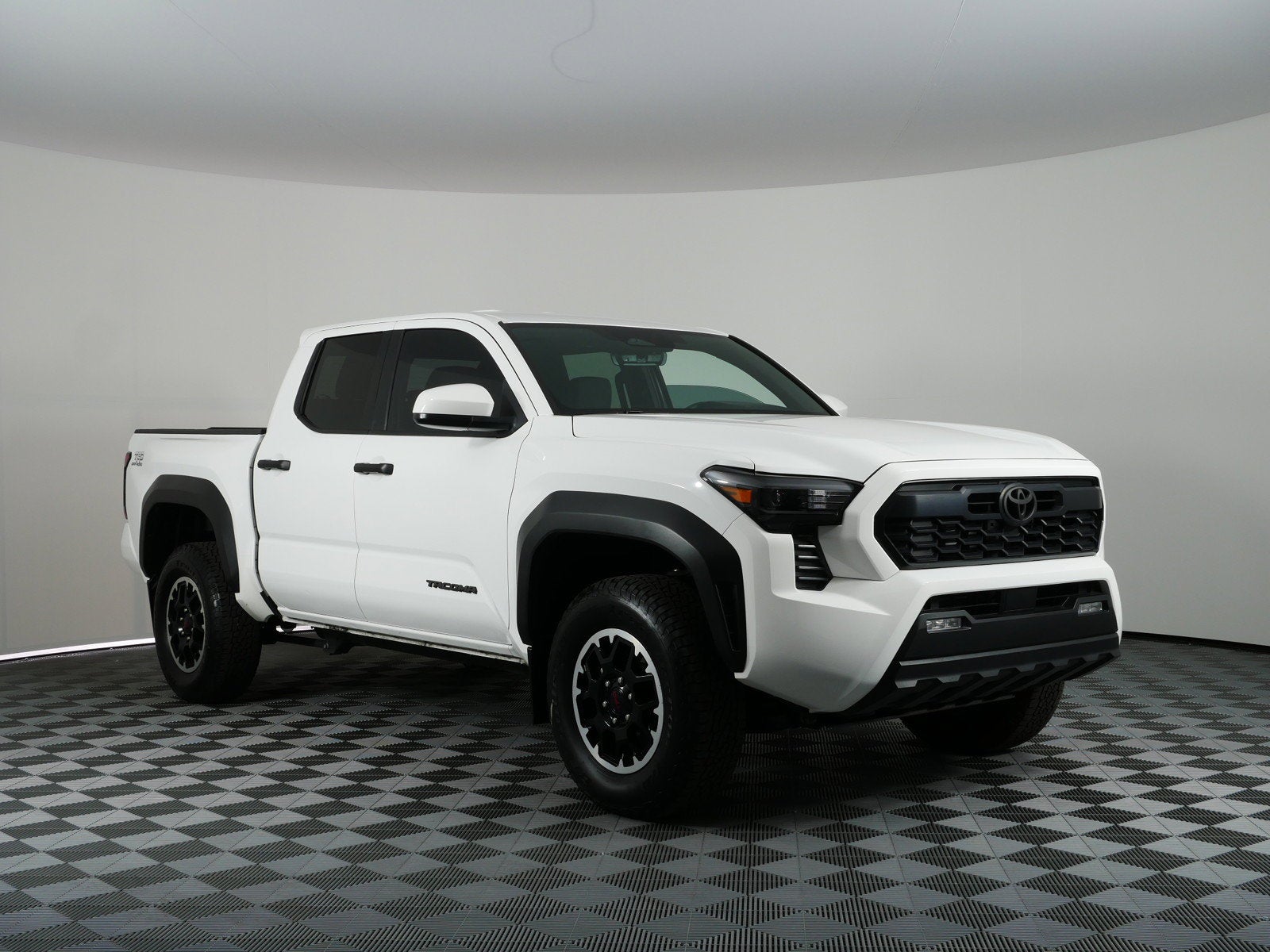 2024 Toyota Tacoma TRD Off Road 4WD *1-OWNER*
