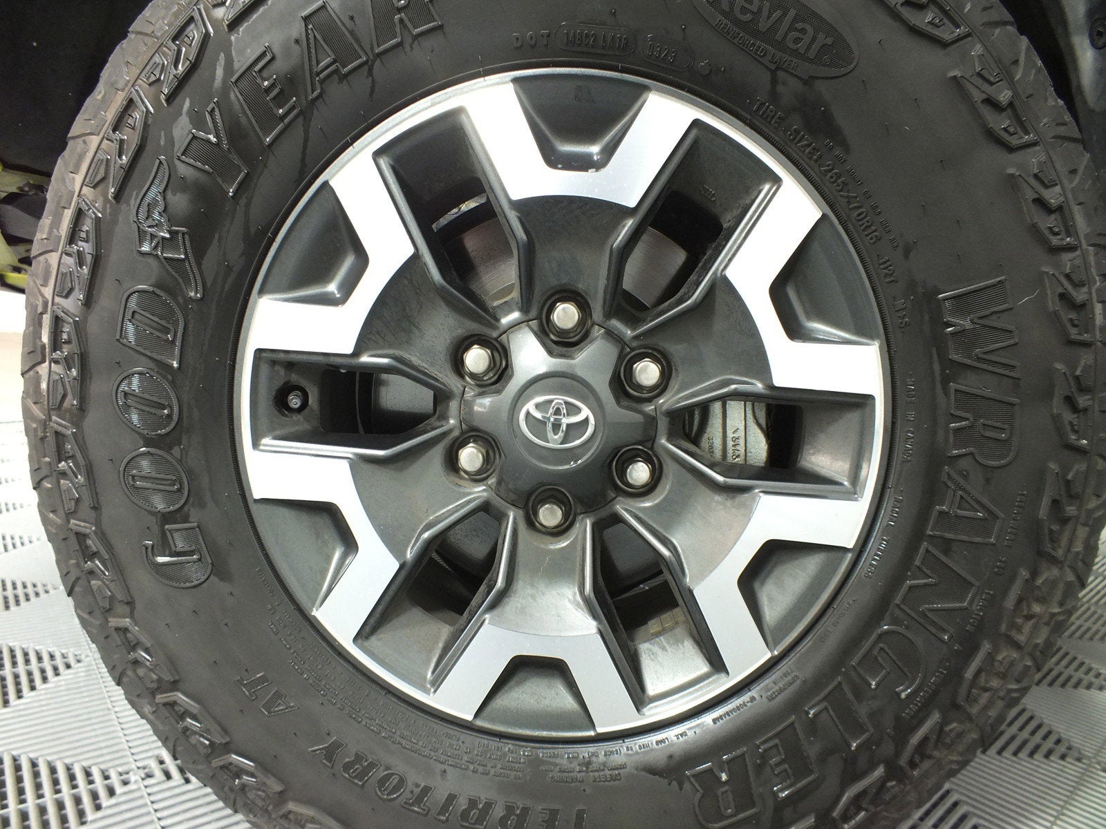 2023 Toyota Tacoma TRD Off Road 4WD *1-OWNER*