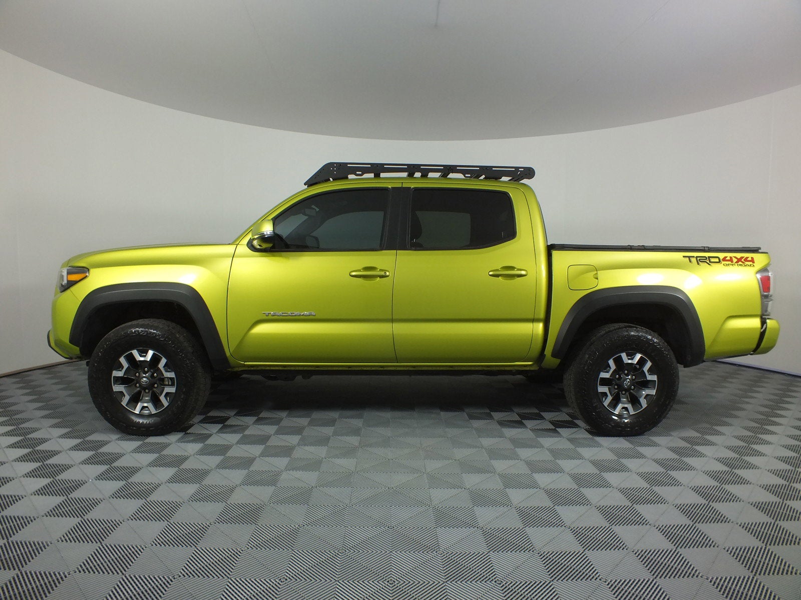 2023 Toyota Tacoma TRD Off Road 4WD *1-OWNER*