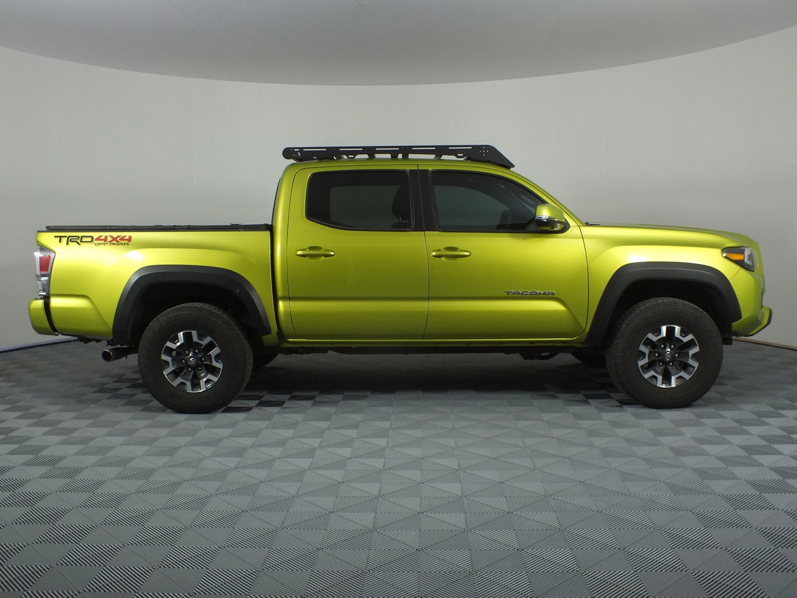 2023 Toyota Tacoma TRD Off Road 4WD *1-OWNER*