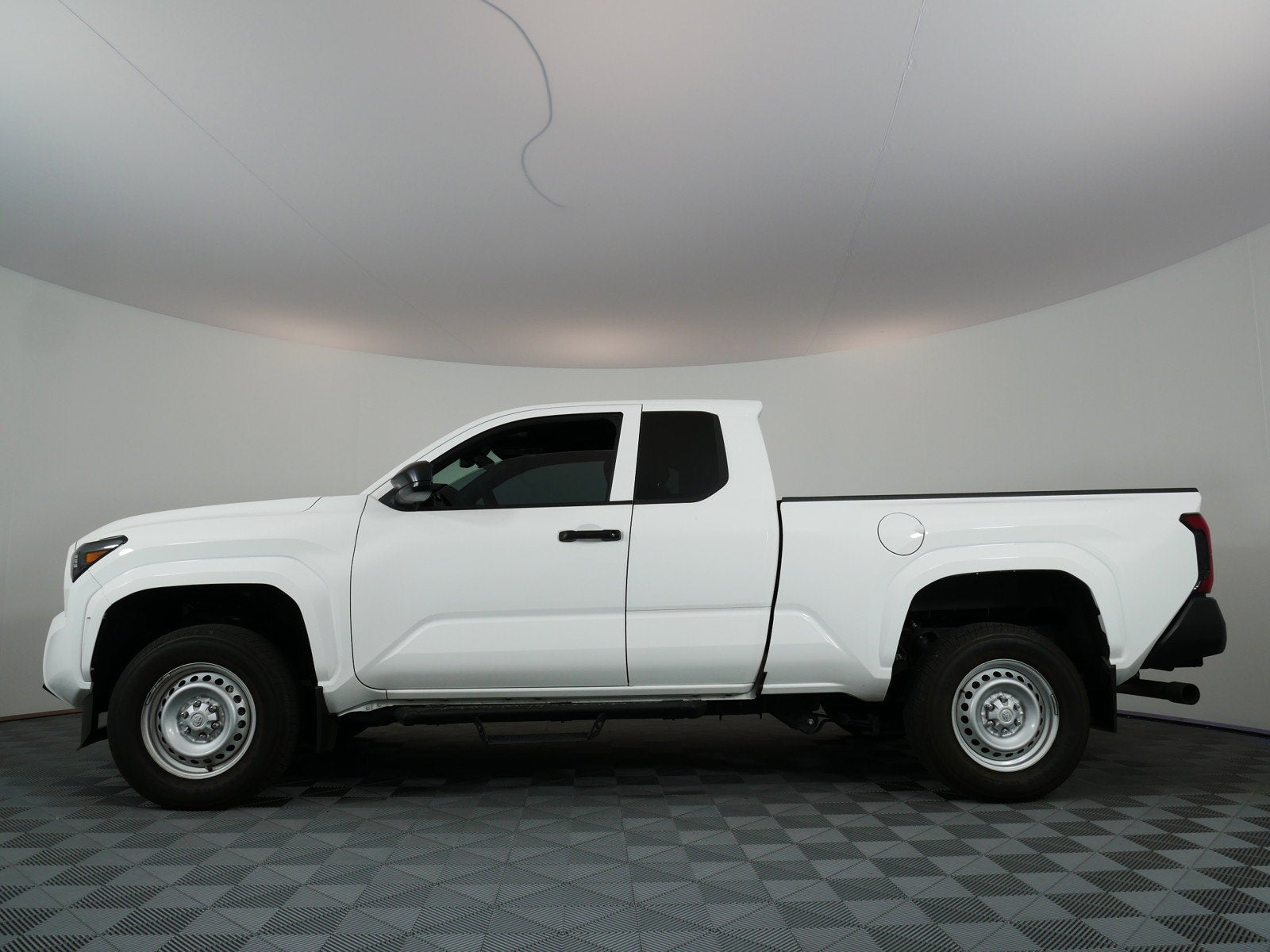 2024 Toyota Tacoma SR *1-OWNER*
