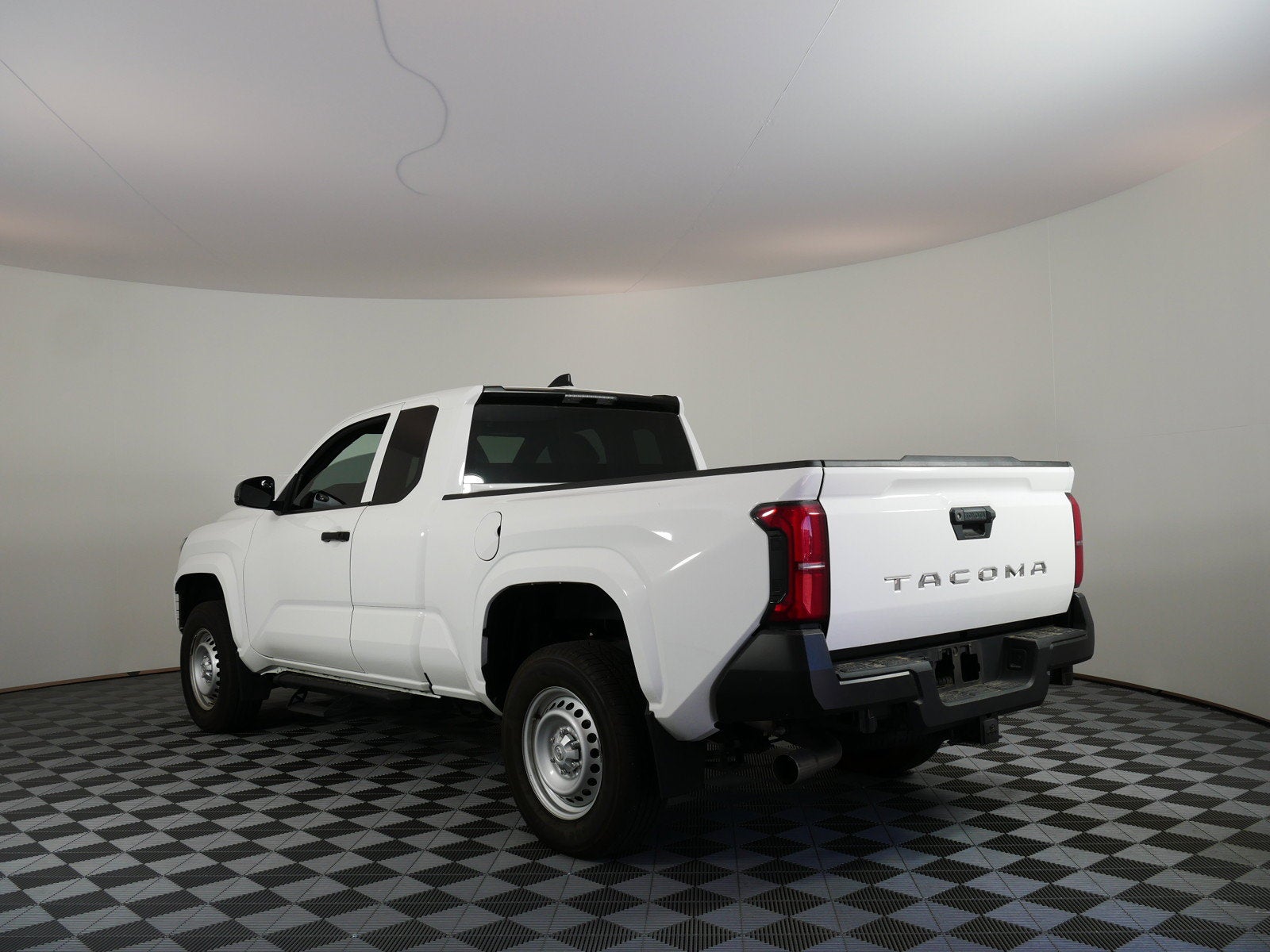 2024 Toyota Tacoma SR *1-OWNER*