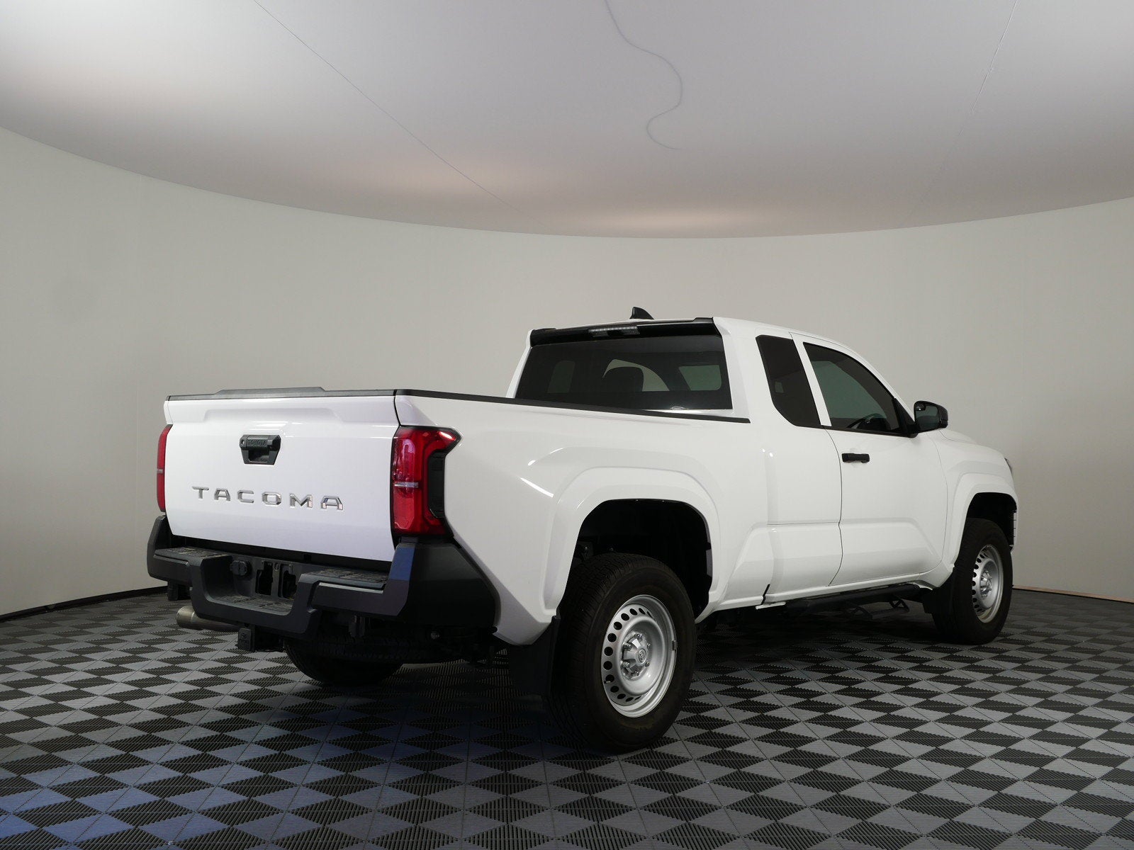 2024 Toyota Tacoma SR *1-OWNER*