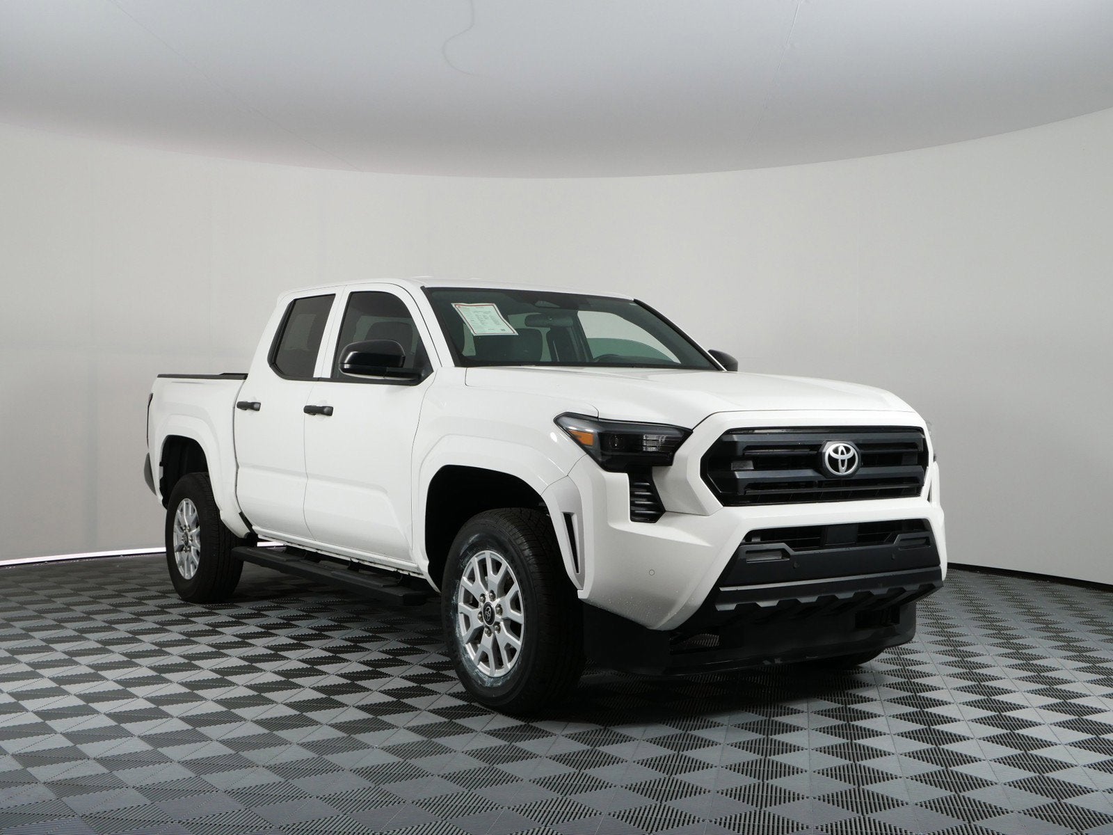 2024 Toyota Tacoma SR *1-OWNER! UNDER 30K MILES!*