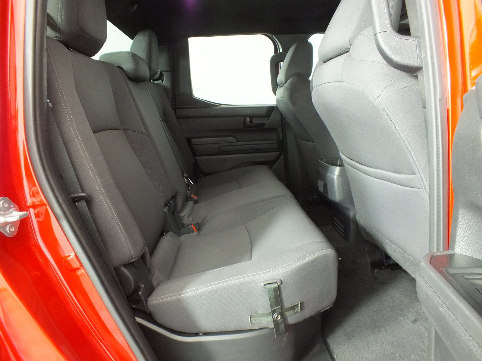 2025 Toyota Tacoma SR *1-OWNER*