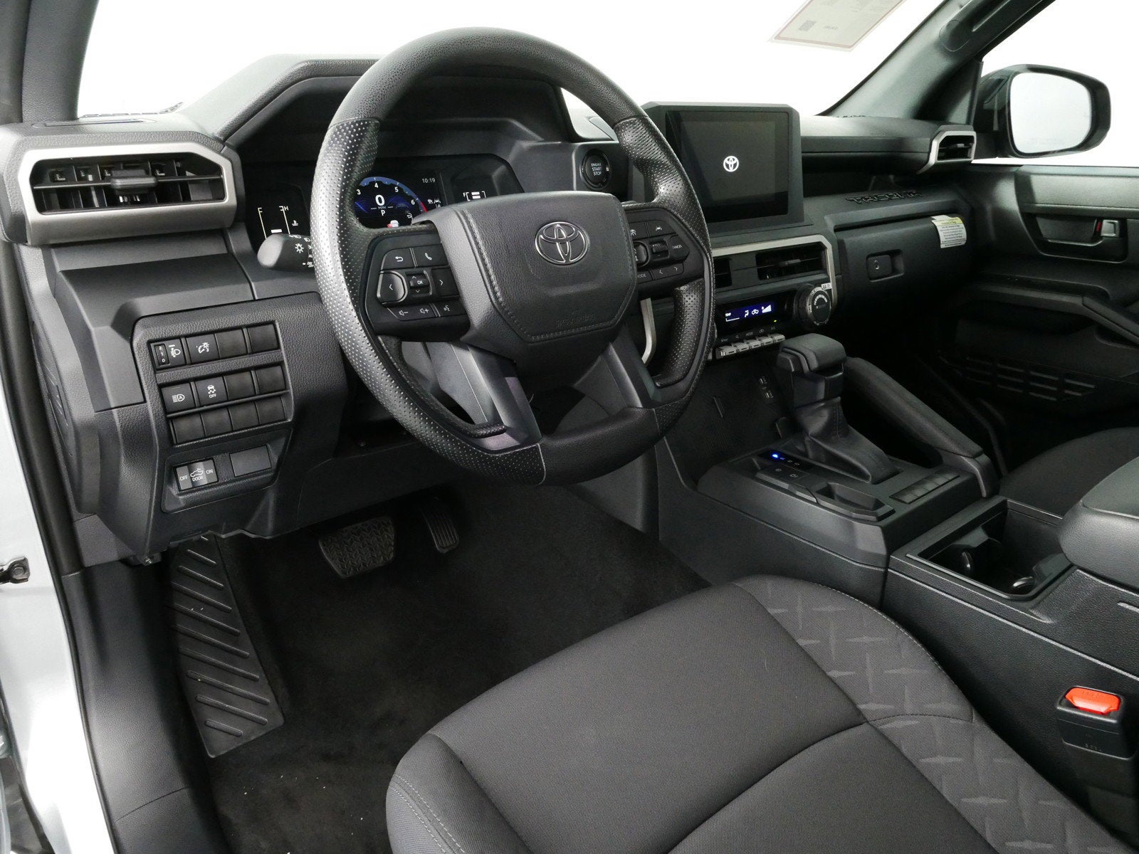 2025 Toyota Tacoma SR 2WD *1-OWNER! ONLY 5K MILES!*