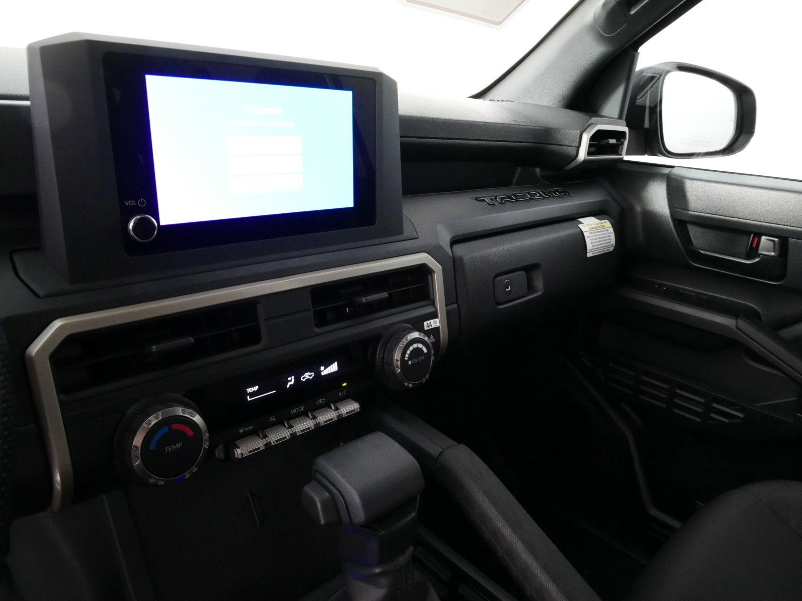 2025 Toyota Tacoma SR 2WD *1-OWNER! ONLY 5K MILES!*
