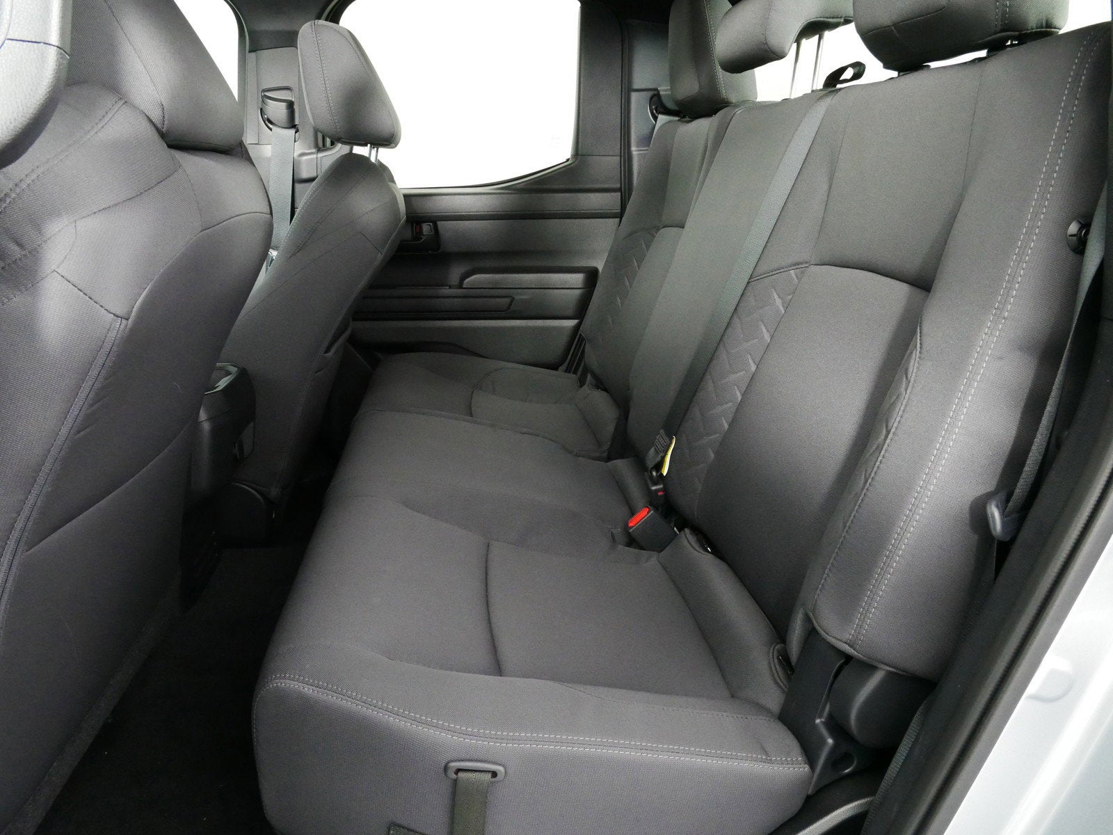 2025 Toyota Tacoma SR 2WD *1-OWNER! ONLY 5K MILES!*